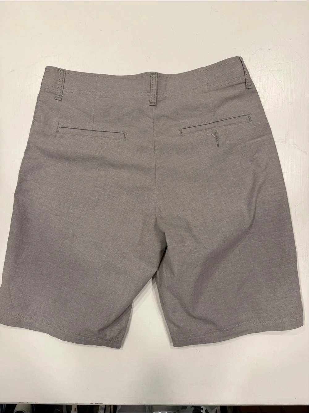 Lee Men's Extreme Comfort Light Gray Chambray Flat Front Shorts